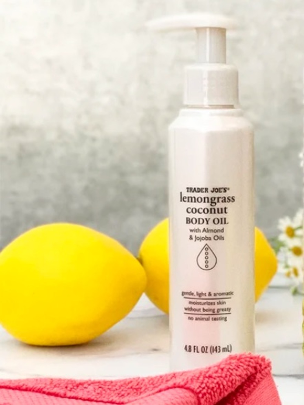 🆕 Trader Joe’s Lemongrass Coconut Body Oil 4.8 Oz NWT 🍋🥥
